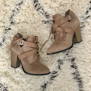 Gianni Bini Lace Up Leather & Suede Tan Booties